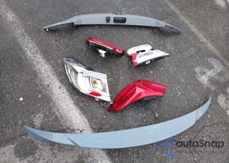 2022 Honda Accord Sport 2.0T z USA, uszkodzony, nr VIN 1HGCV2F38NA008698